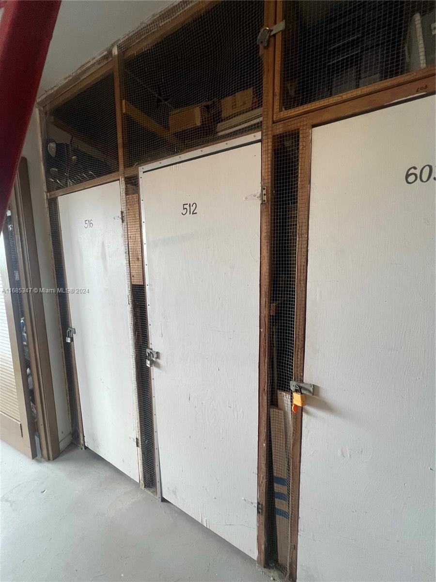 SEAGRAPE GARDENS CONDO - Residential