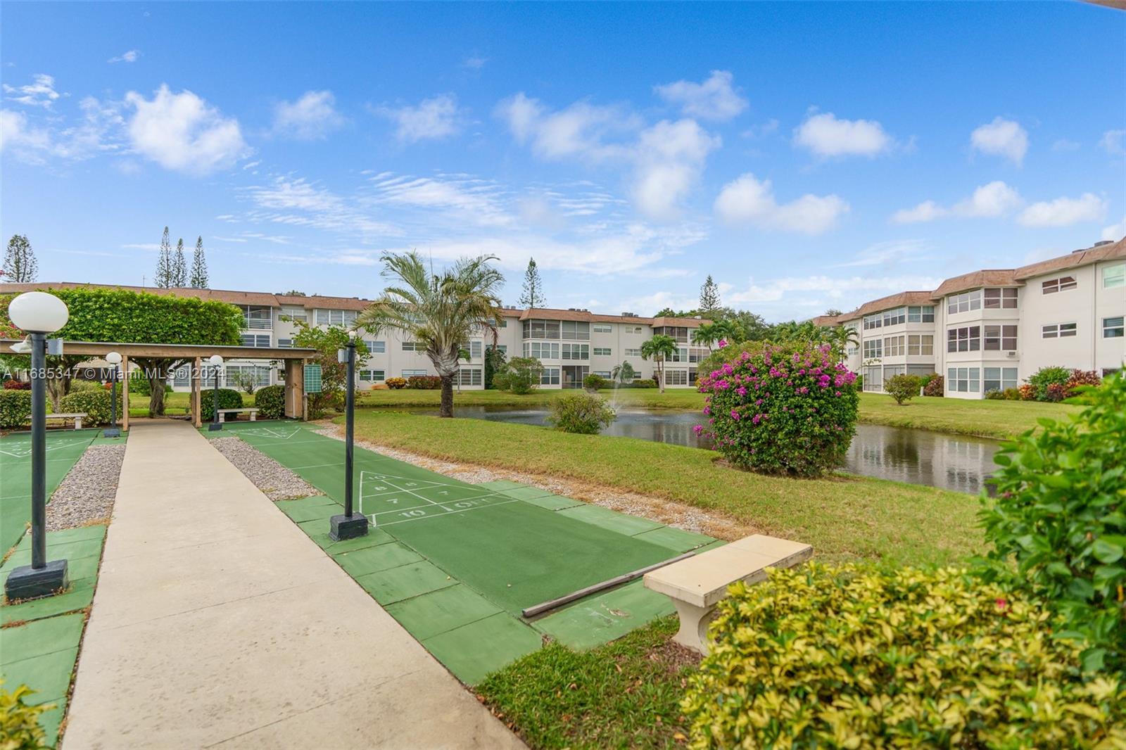 SEAGRAPE GARDENS CONDO - Residential