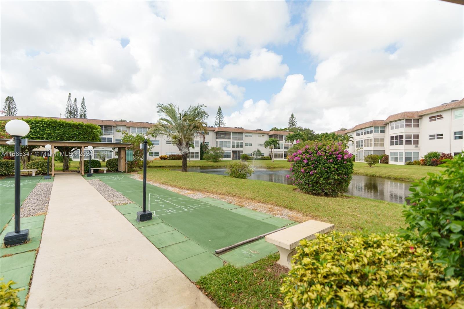 SEAGRAPE GARDENS CONDO - Residential