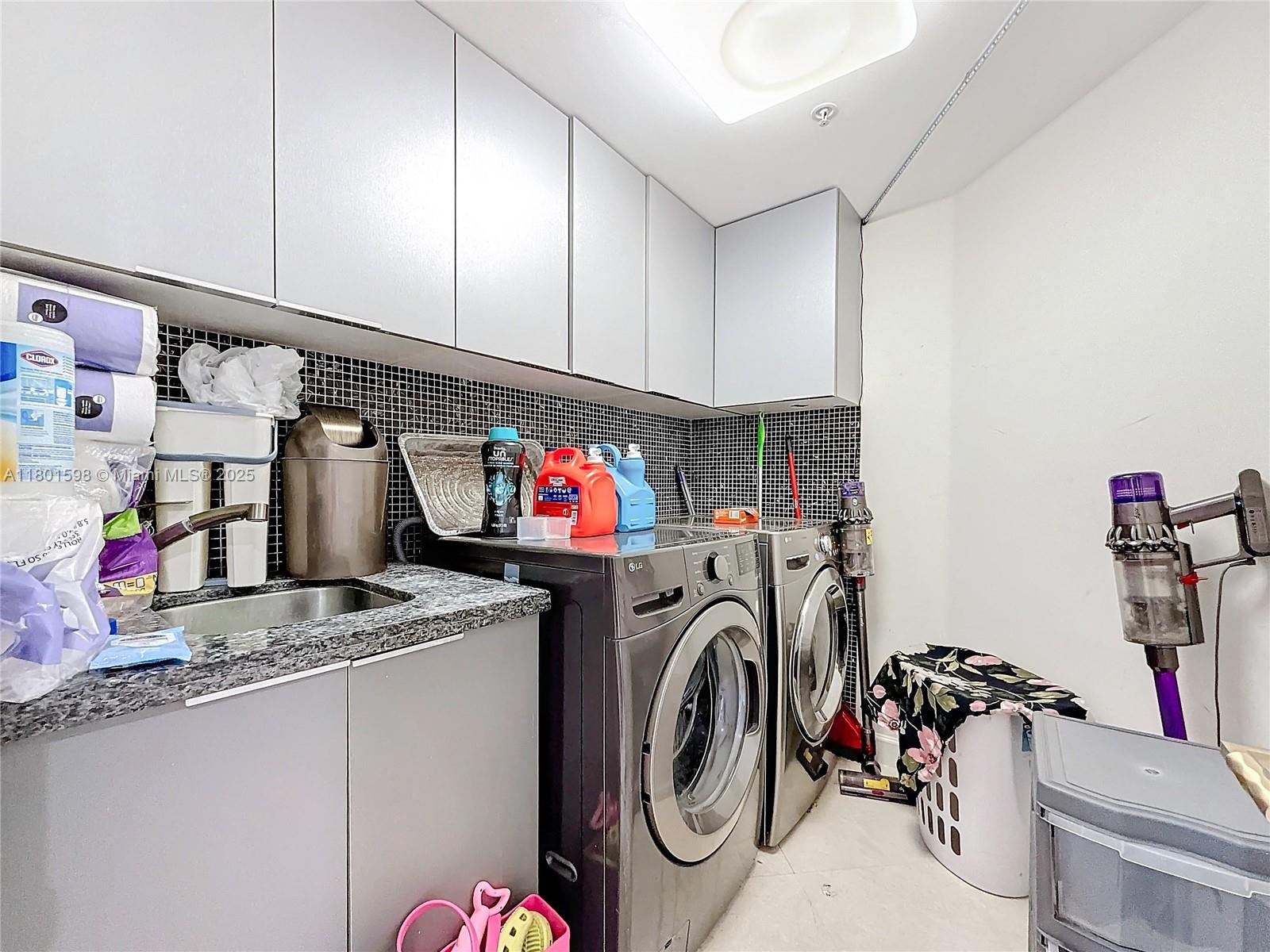 100 HIDDEN BAY CONDO - Residential