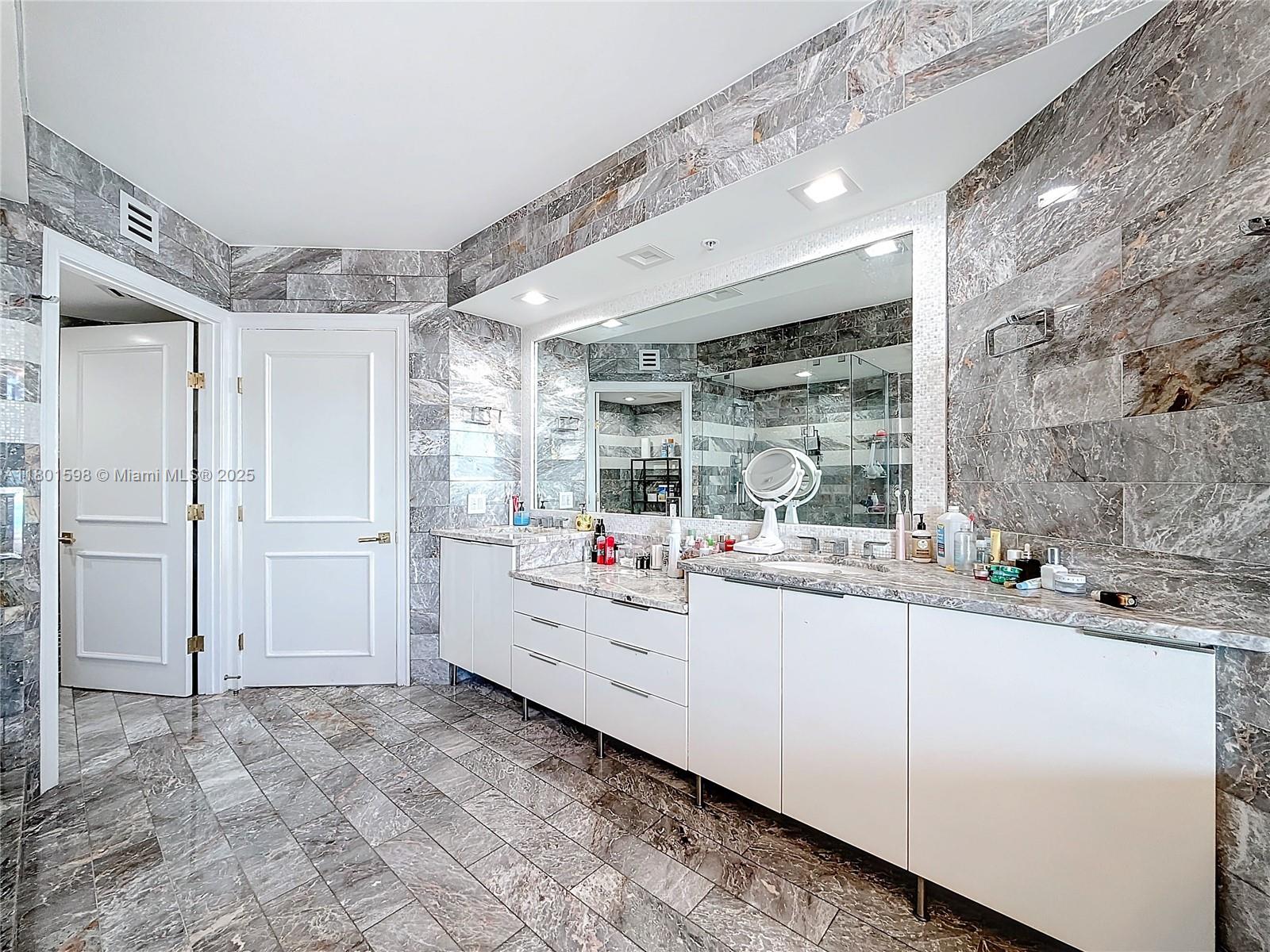 100 HIDDEN BAY CONDO - Residential