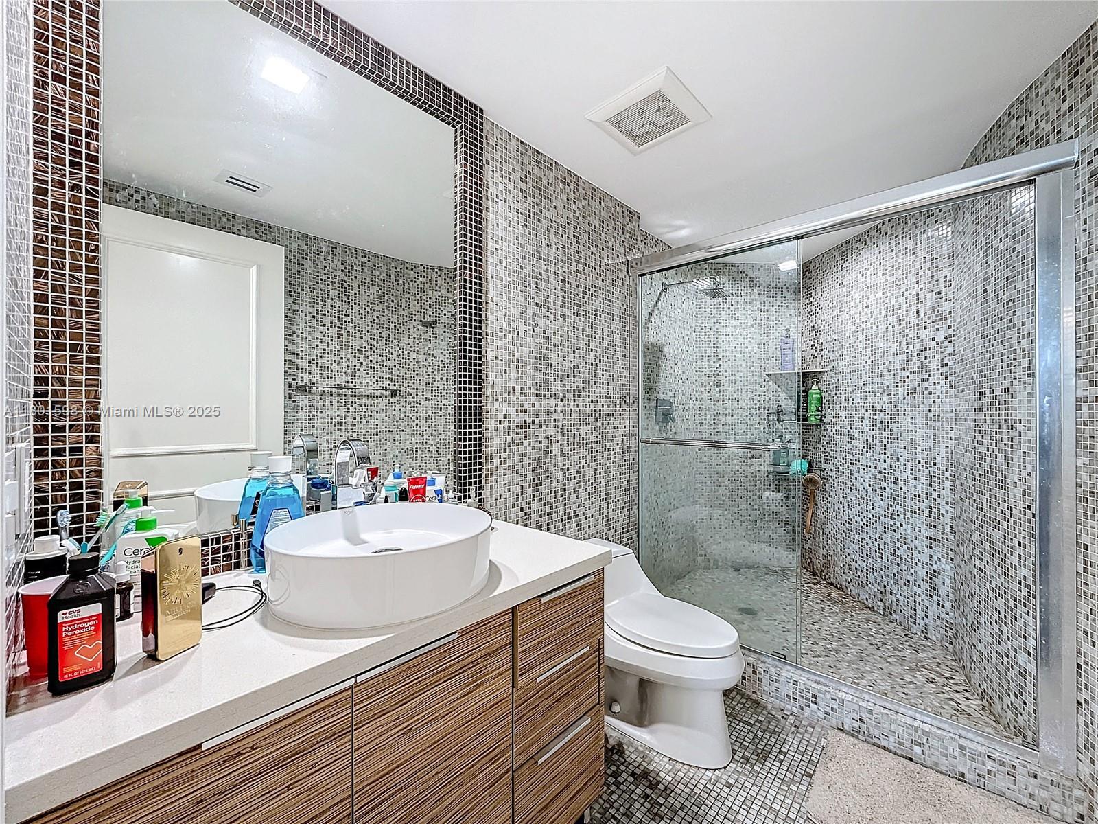 100 HIDDEN BAY CONDO - Residential