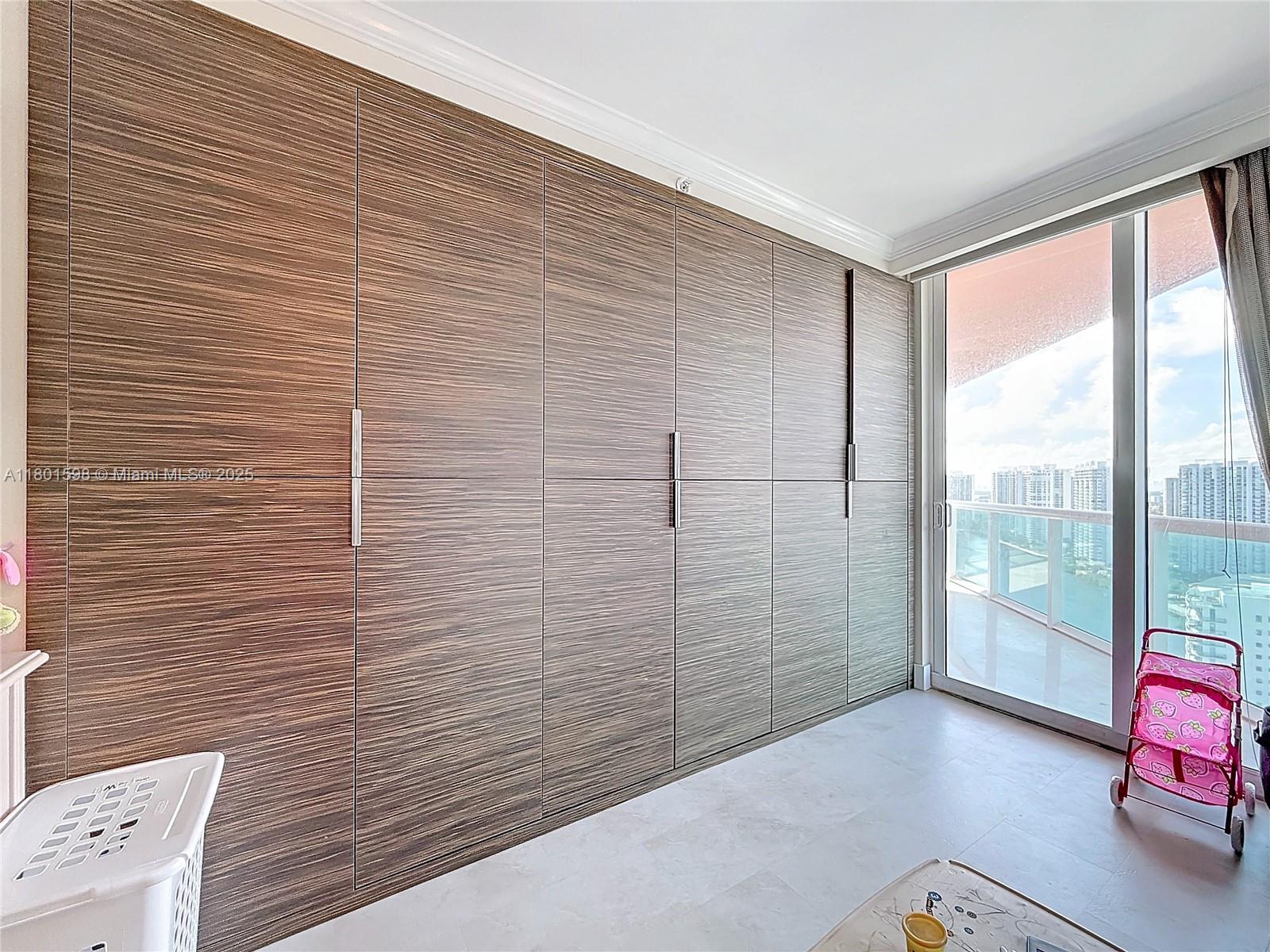 100 HIDDEN BAY CONDO - Residential