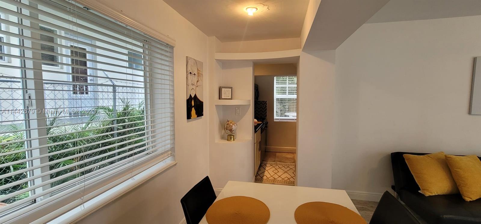 LINCOLN SUB - Residential Lease