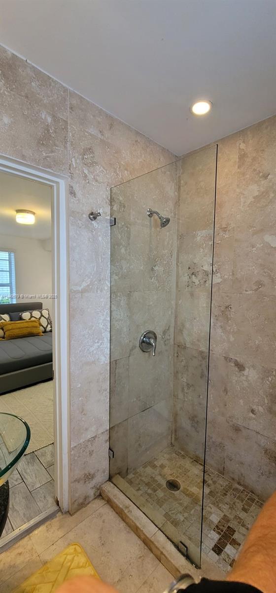 LINCOLN SUB - Residential Lease