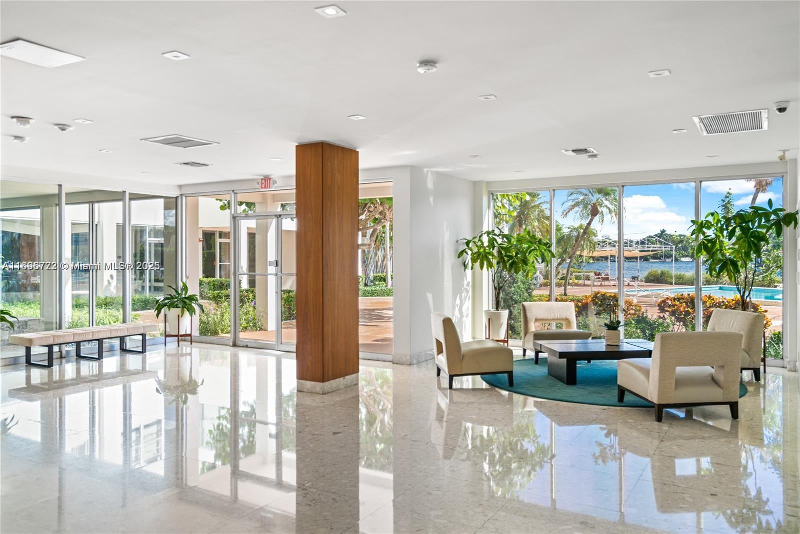 BLAIR HOUSE CONDO - WEST - Residential