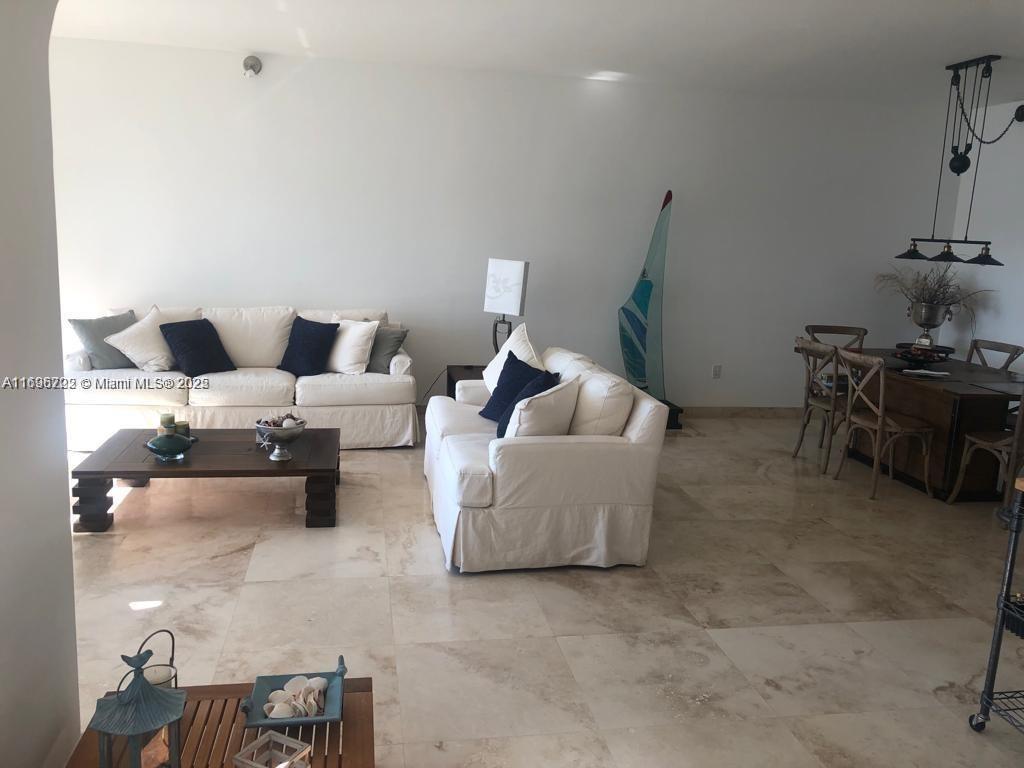 BLAIR HOUSE CONDO - WEST - Residential
