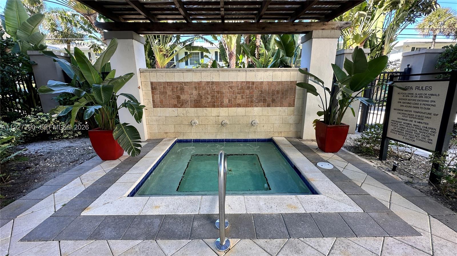 LAUDERDALE ONE CONDO - Residential