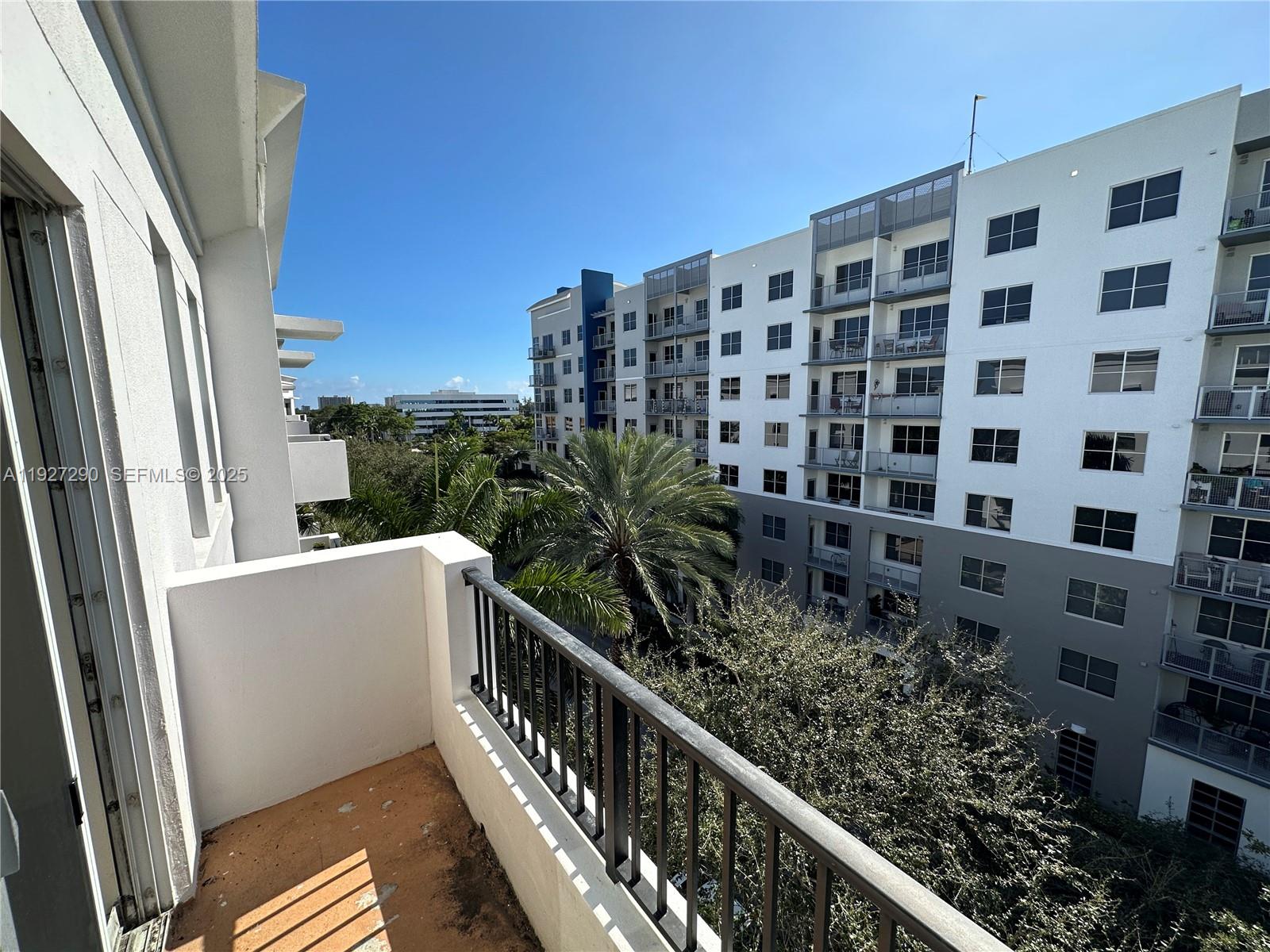 LAUDERDALE ONE CONDO - Residential