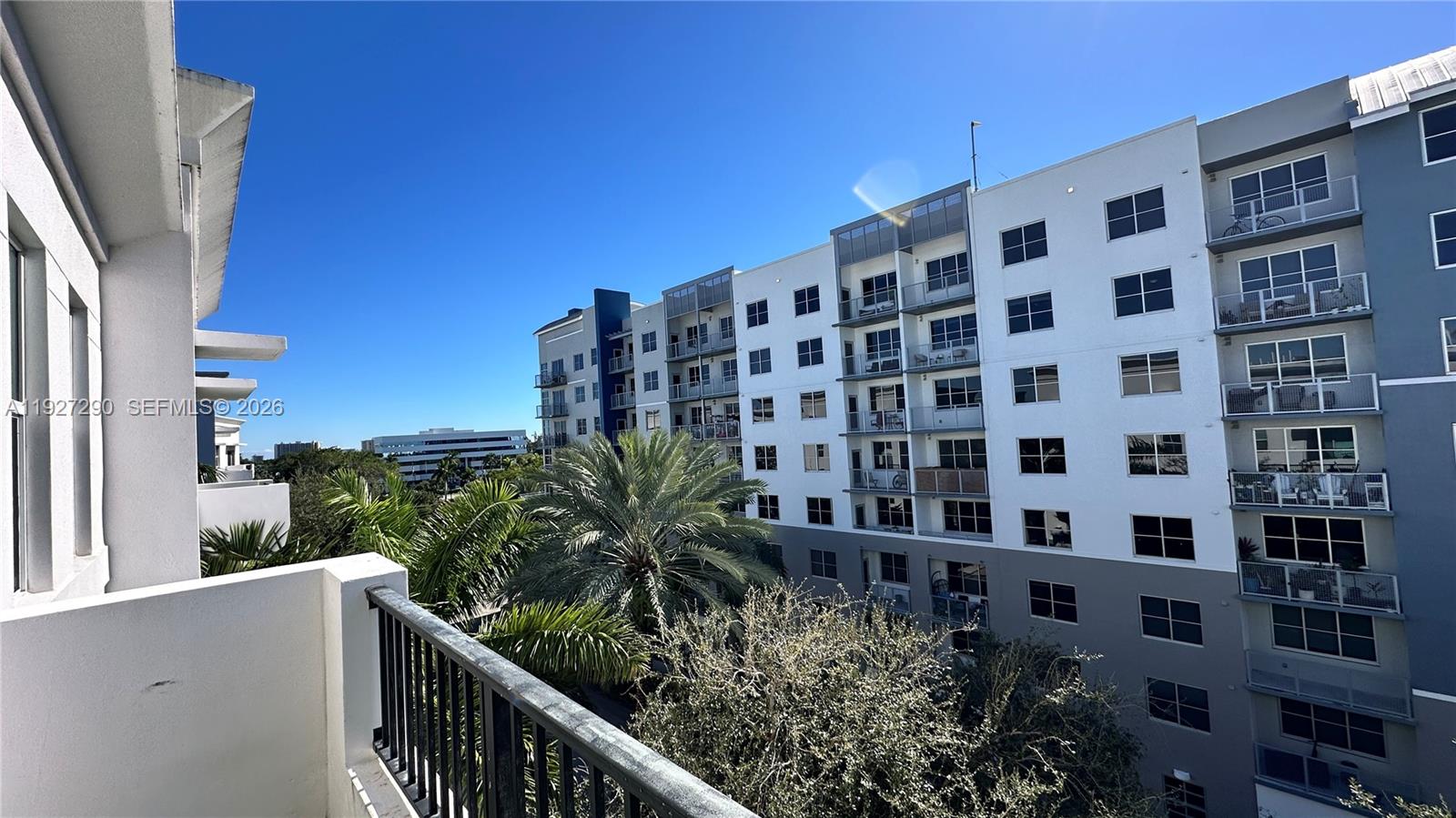 LAUDERDALE ONE CONDO - Residential