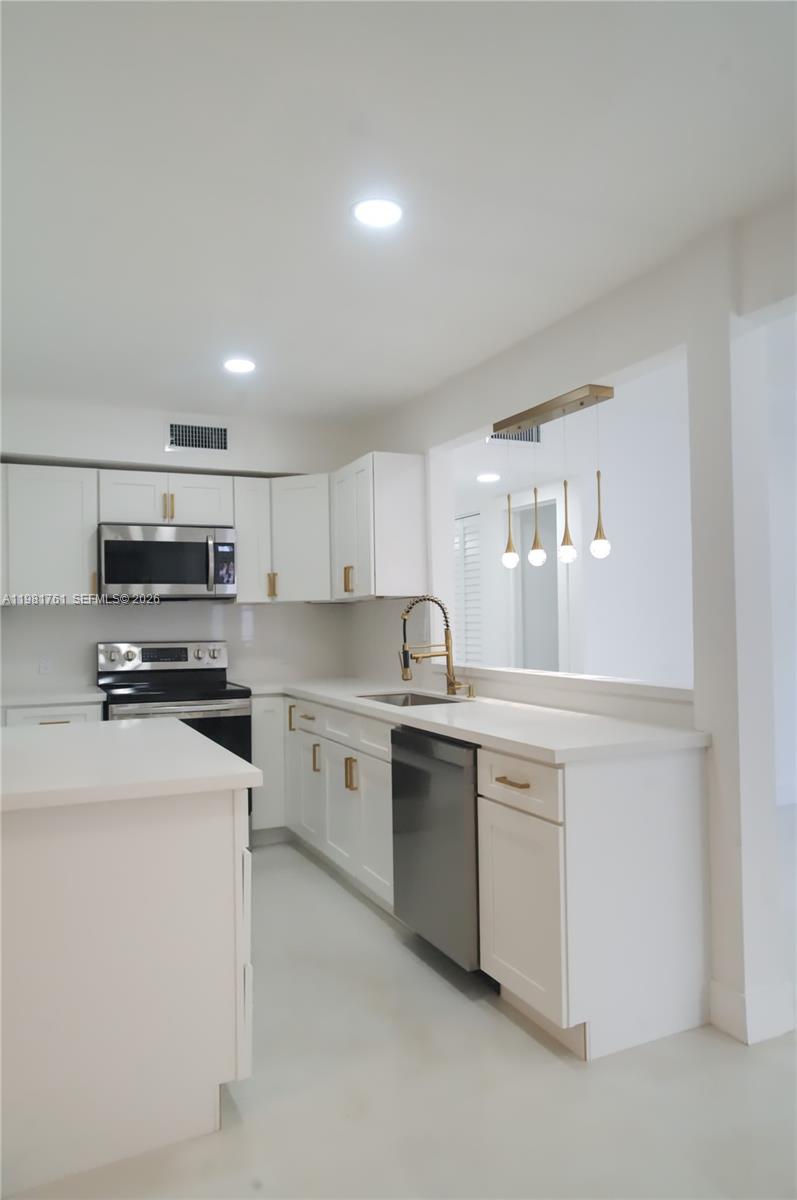 ALHAMBRA HEIGHTS SEC 5 - Residential