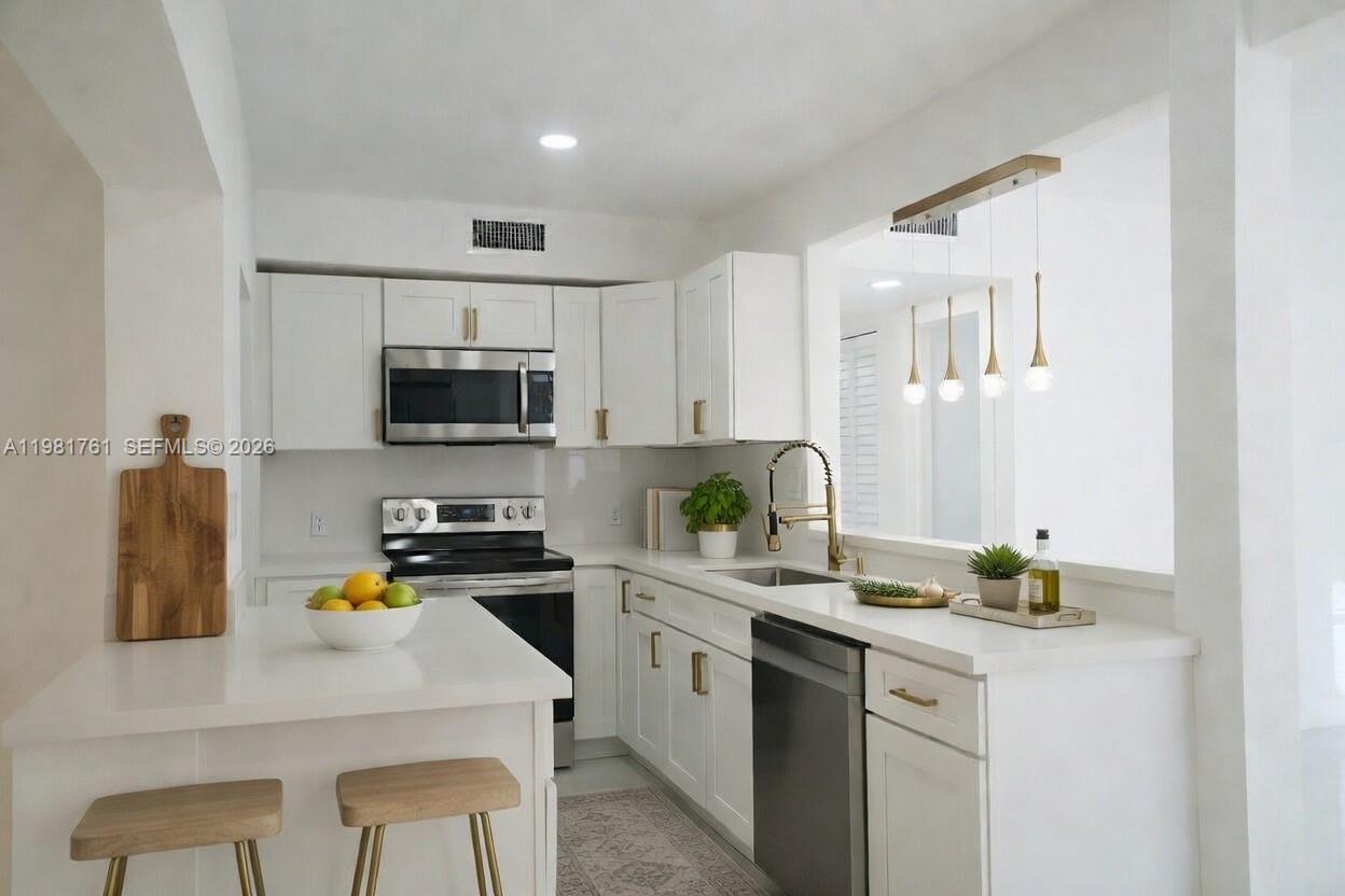 ALHAMBRA HEIGHTS SEC 5 - Residential