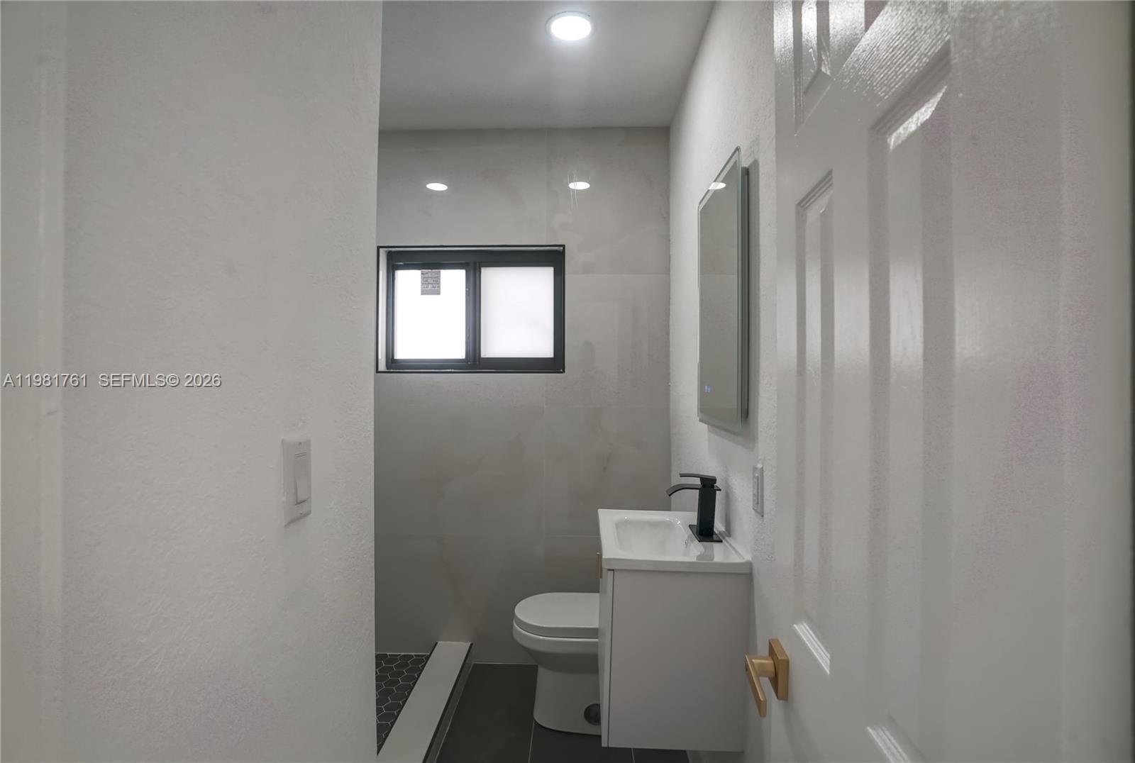 ALHAMBRA HEIGHTS SEC 5 - Residential