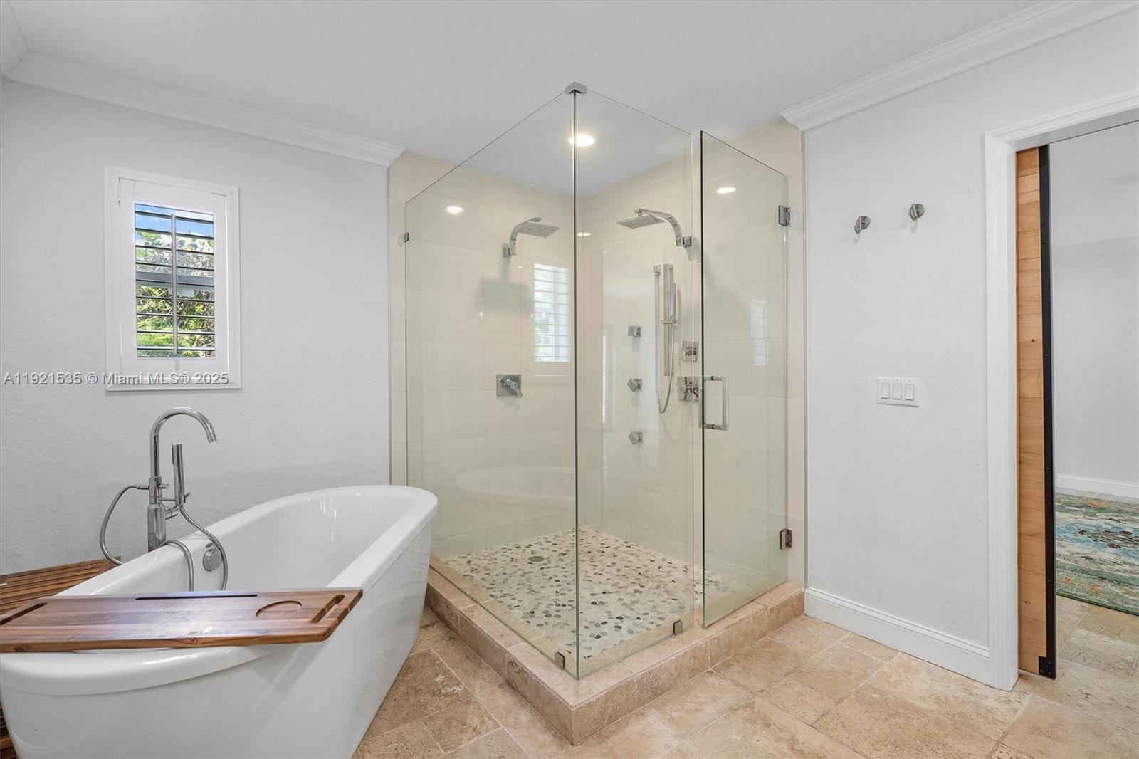 AMD PL GOLDEN GATE PK - Residential