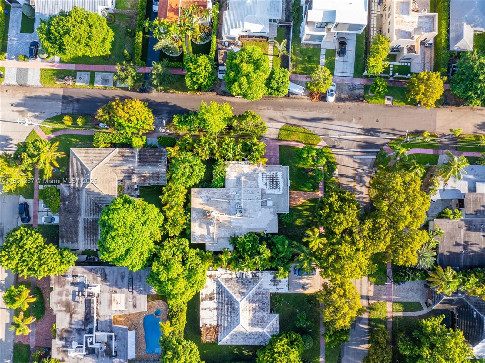 NAUTILUS EXTENSION 5TH - Residential Lease