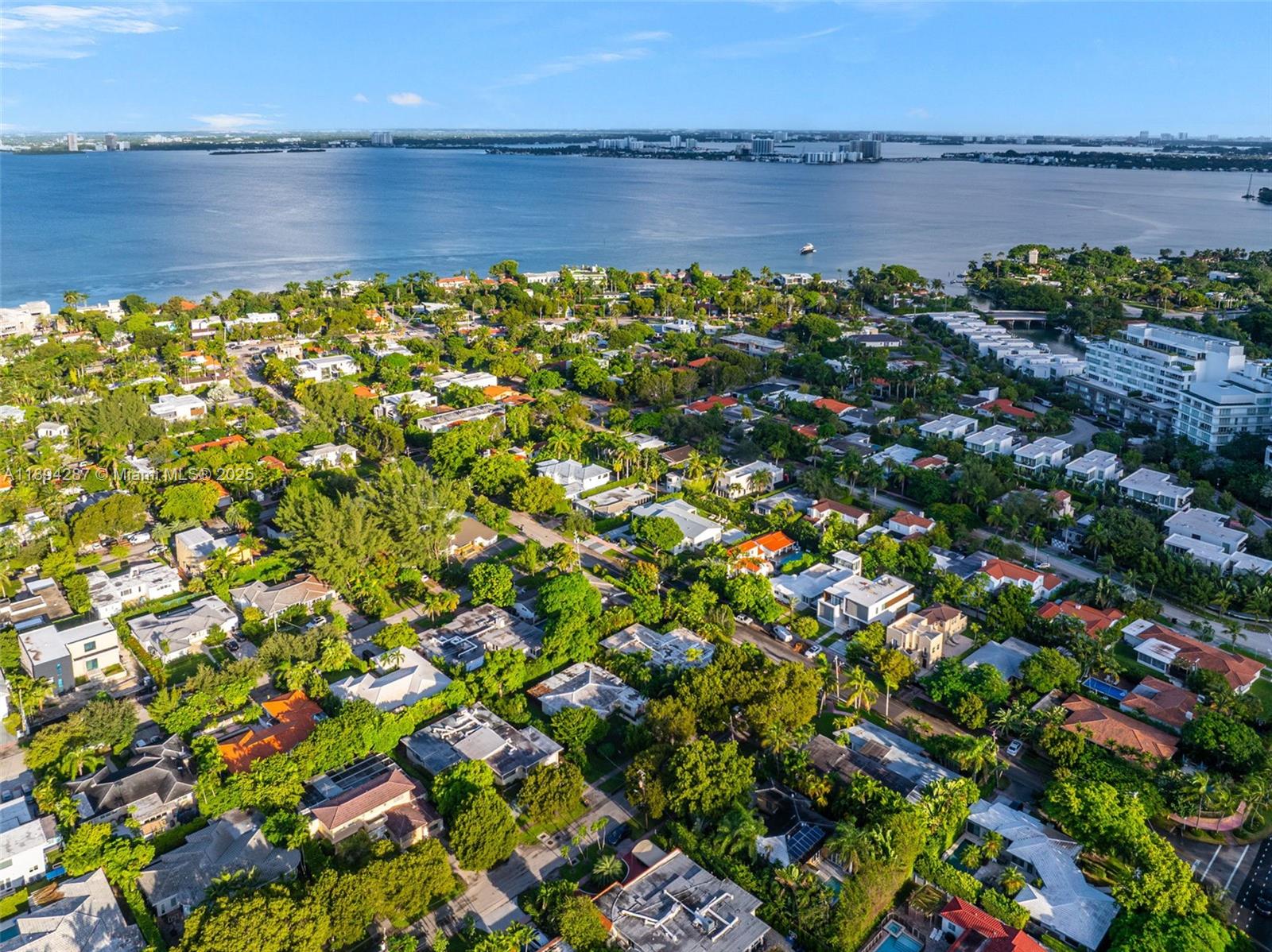 NAUTILUS EXTENSION 5TH - Residential Lease