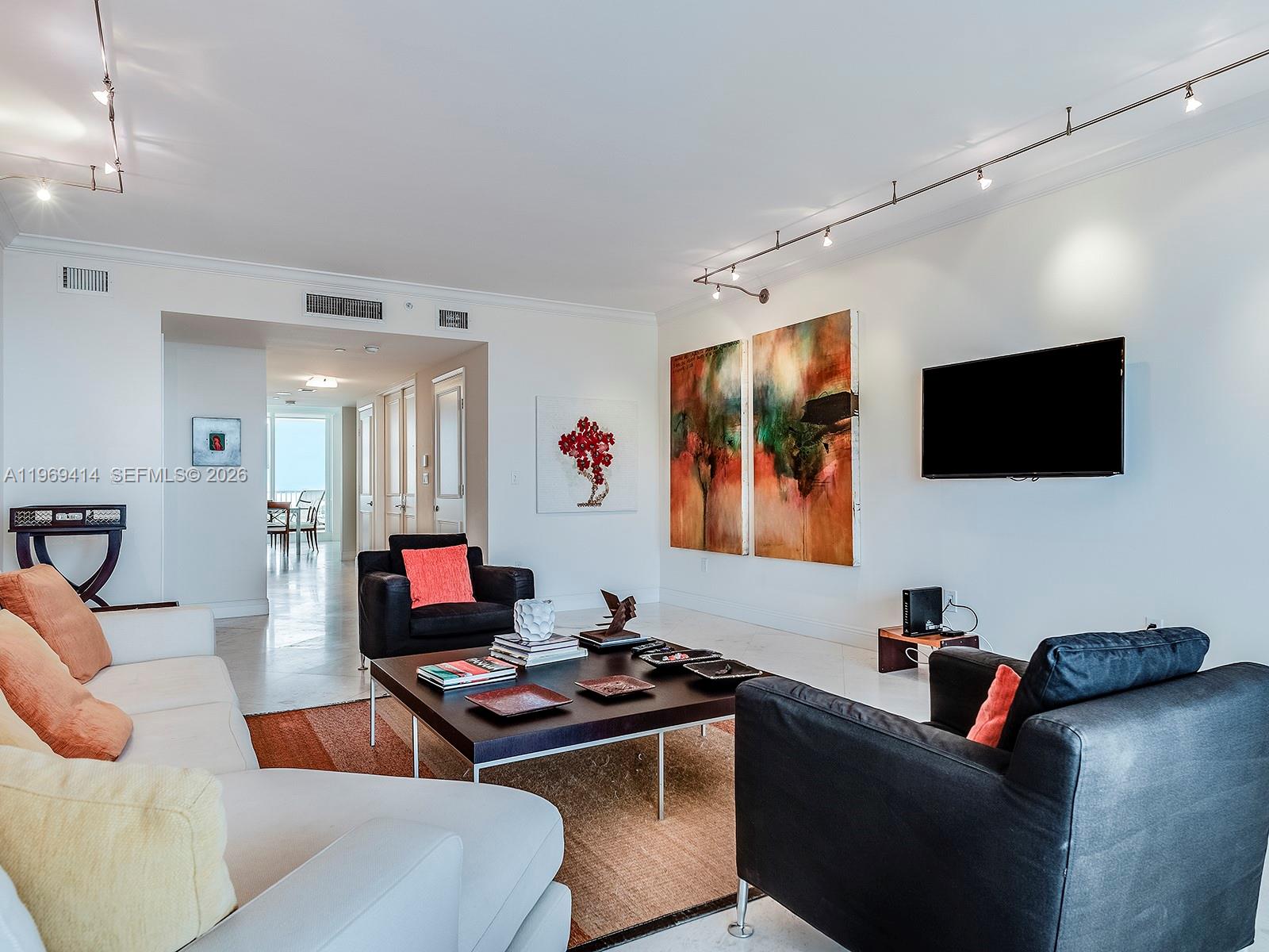 781 Crandon Blvd 1405