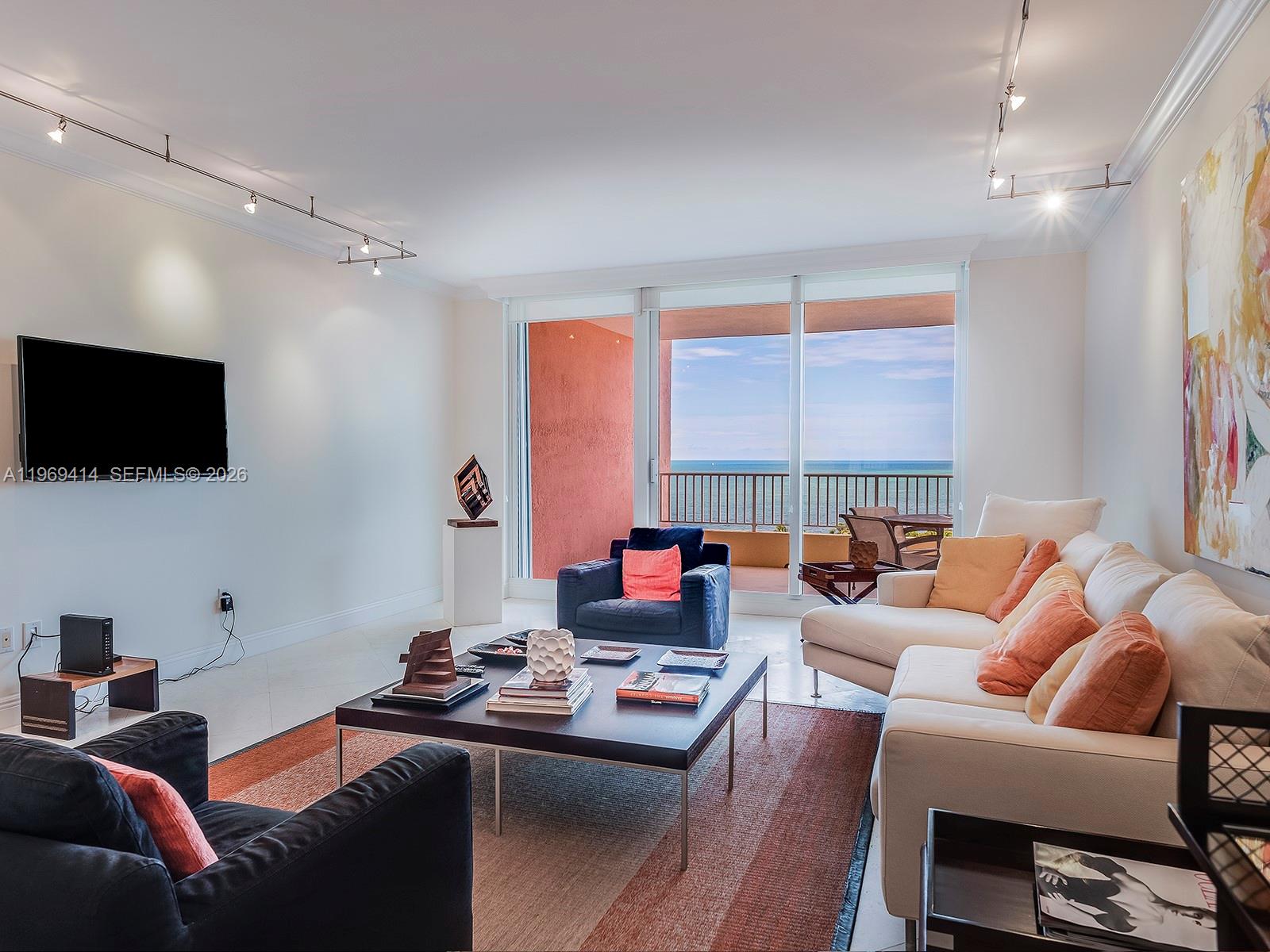 781 Crandon Blvd 1405