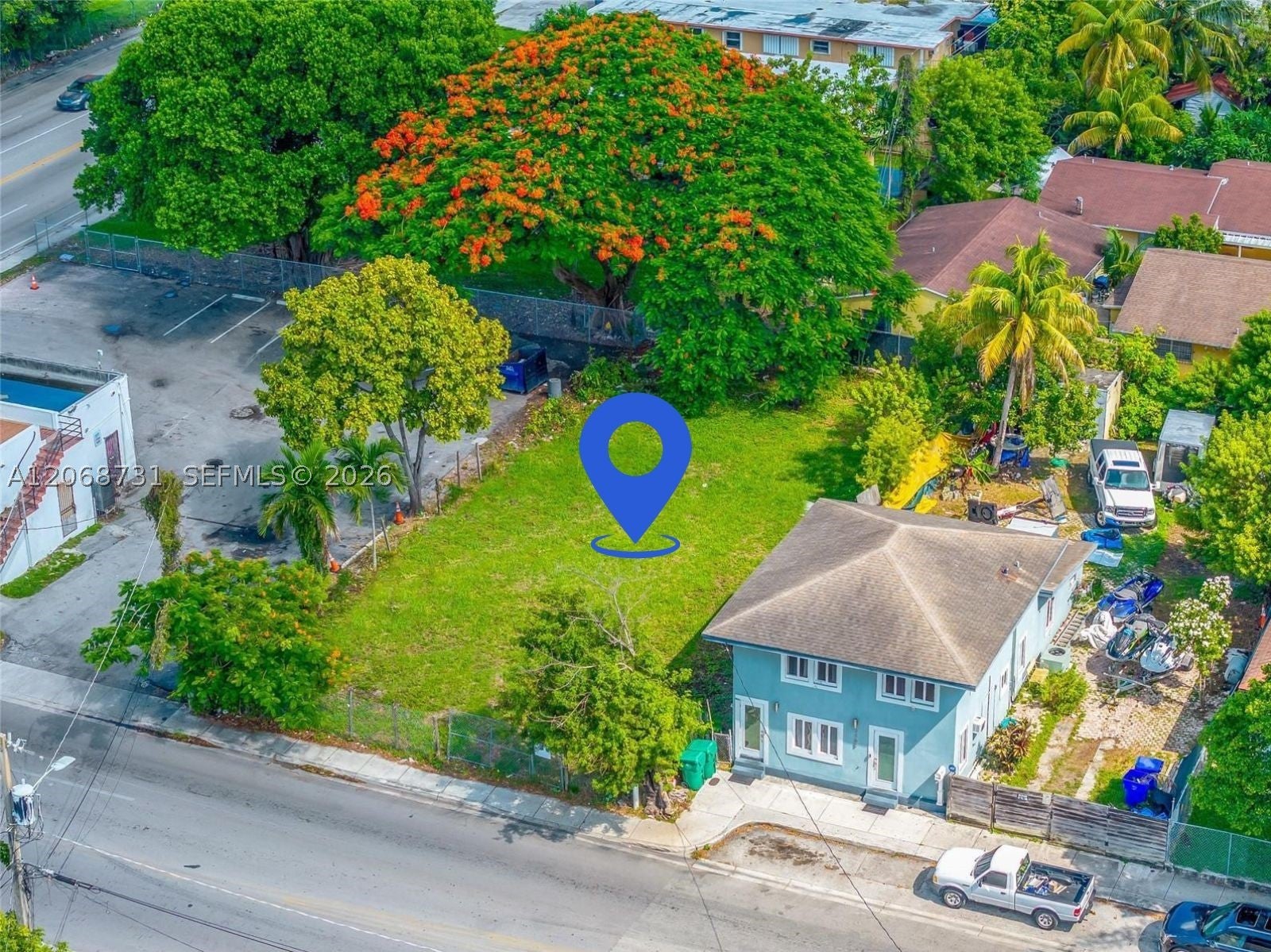 2177 NW 28th St