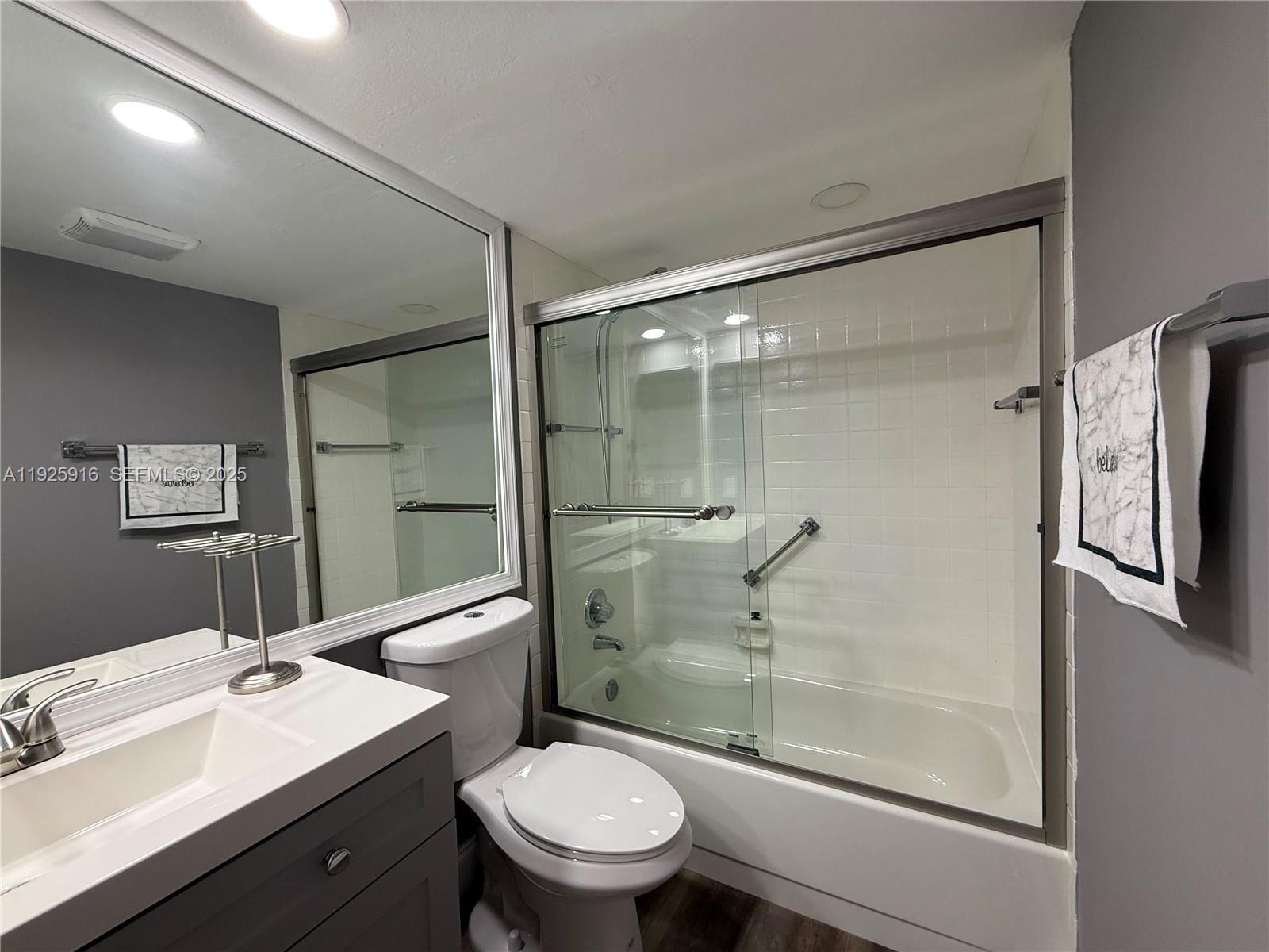 MARTINIQUE VILLAGE I COND - Residential