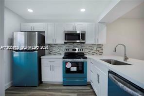 MARTINIQUE VILLAGE I COND - Residential