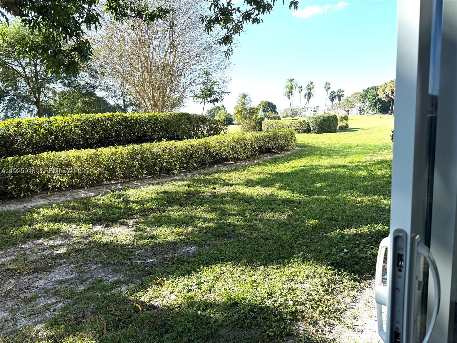 MARTINIQUE VILLAGE I COND - Residential