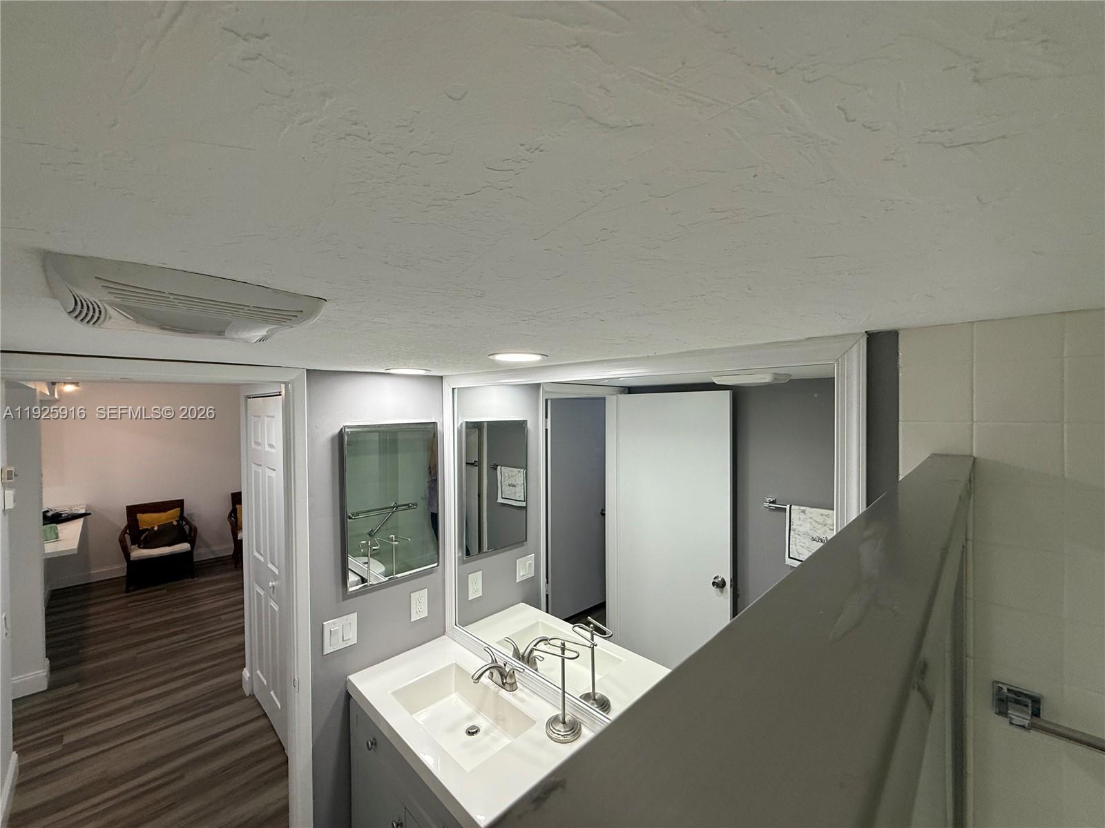 MARTINIQUE VILLAGE I COND - Residential