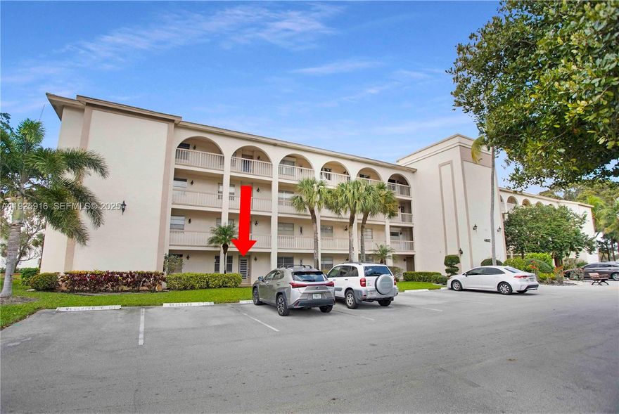 IMAGINE TO HAVE THE NATURE ON YOUR PLACE!  BE THE FIRST TO ENJOY A REMODELED LEGALLY PERMITTED GARDEN VIEW CONDO  WITH IMPACT PATIO DOORS in the heart of Coconut Creek  … ground floor right in front of the complex pool ...ENCLOSED BALCONY 100% legally permitted  ...HOPA 55+ CONDO 2 BEDROOMS 2 BATHROOMS , high quality VINYL FLOORS ... 962 SQFT... blinds IN ROOMS, TOP OF THE LINE APPLIANCES.BRAND-NEW HIGH-QUALITY KITCHEN WITH QUARTZ COUNTERTOP+ BACKSPLASH. GEORGEOUS BATHROOMS WITH SHOWER AND NEW TOILETS AND SLIDING GLASS DOOR. WONDERFUL MÁSTER WALKING CLOSET...NEW BLINDS, NEW PAINTING... NOT NEED TO USE ELEVATOR ... GROUND FLOOR FOR COMFORT... GREAT CLUB HOUSE TO ENJOY INDOOR AND OUTDOOR POOLS, TENNIS COURT, BOCHI, GAMES ROOM, DANCE ROOMS, ACTIVITIES AND TRANSPORTATION. INSITE PROPERTY MANAGER. TRULY AMAZING THIS COMPLETELY REMODELED APARTMENT.