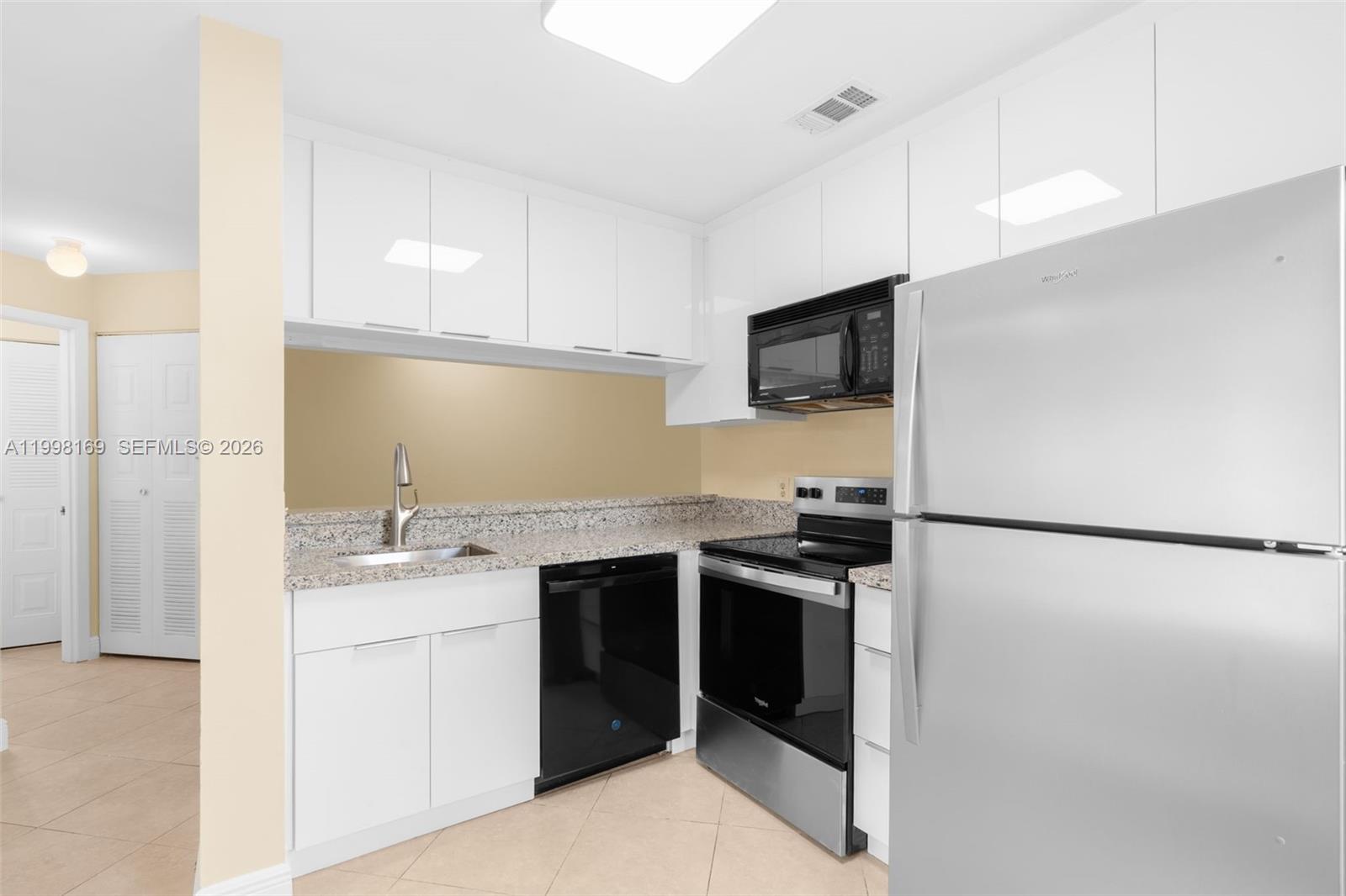 NAPOLI GARDENS AT CORAL S - Residential Lease