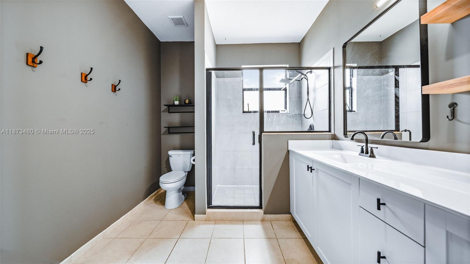 BAYWINDS OF DOMINICA AND - Residential