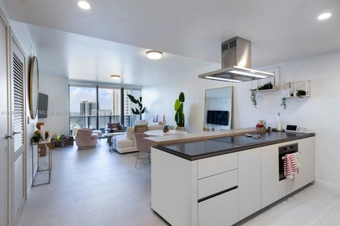 1000 Brickell Plz 2411 Miami FL 33131