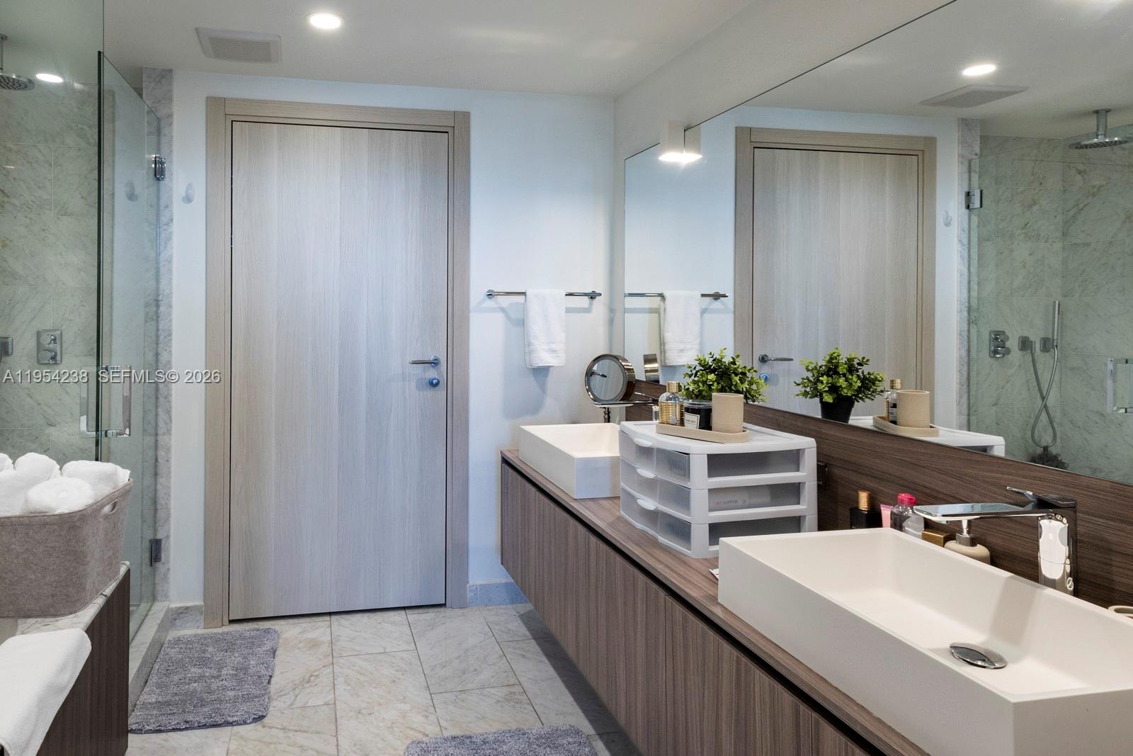 BRICKELL FLATIRON CONDO - Residential