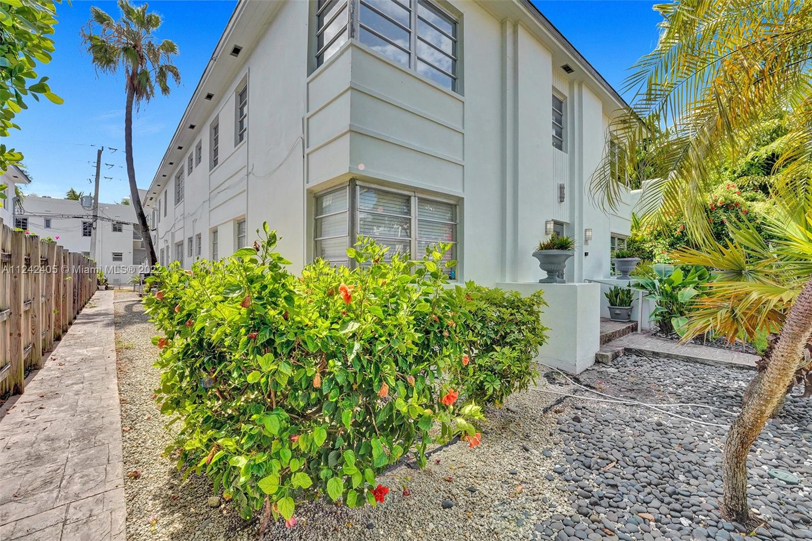 THE SANTA FE CONDO - Residential