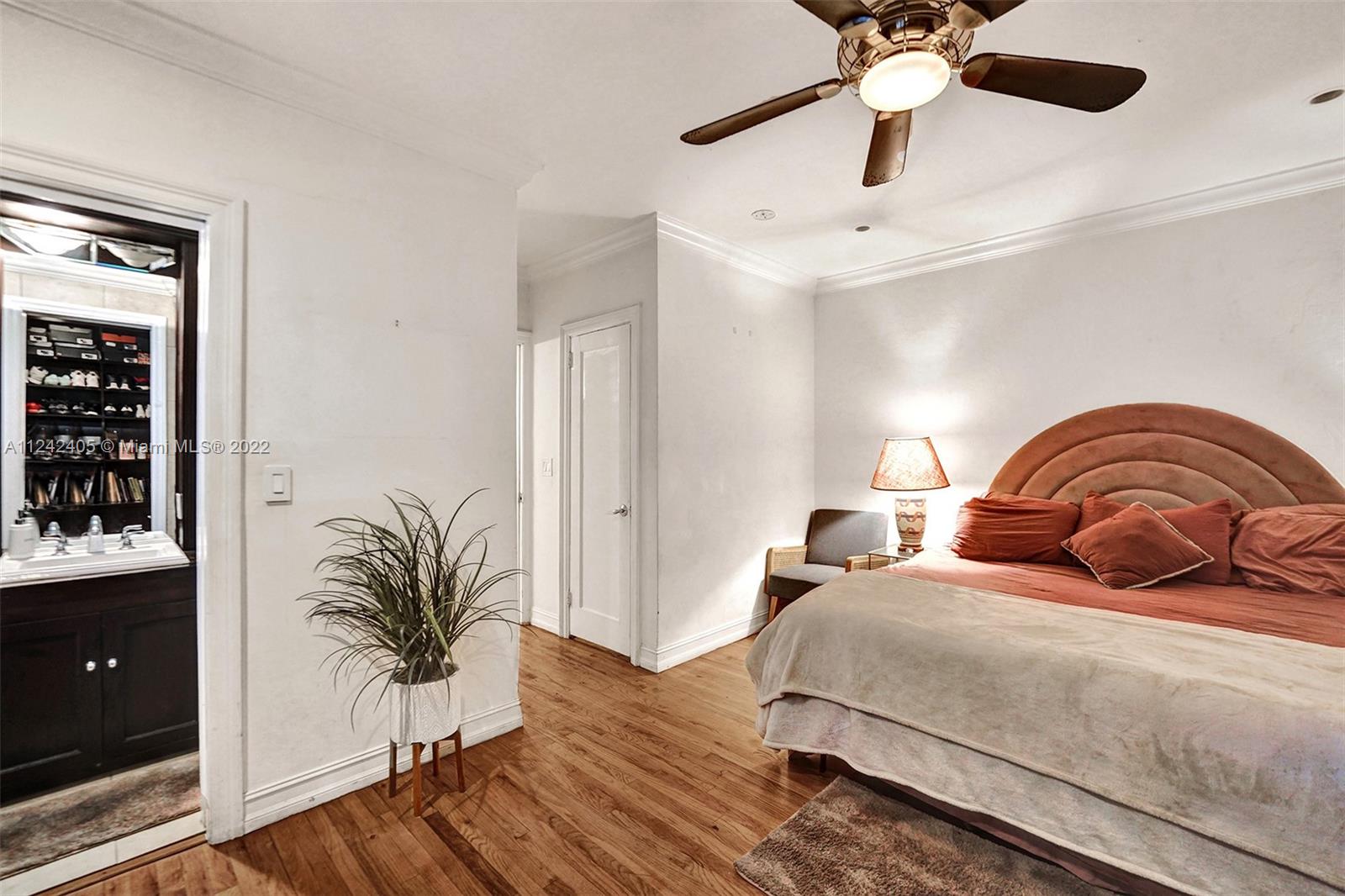 THE SANTA FE CONDO - Residential