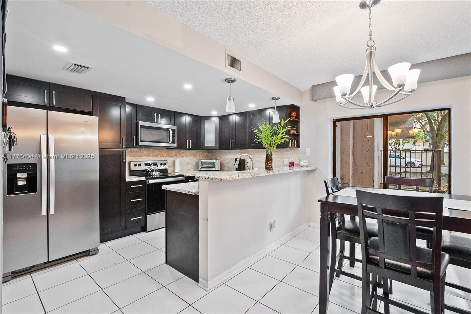 JASMINE LAKES I CONDO - Residential