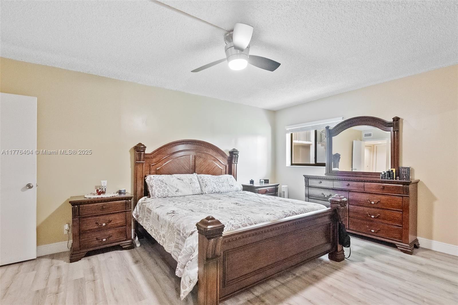 JASMINE LAKES I CONDO - Residential