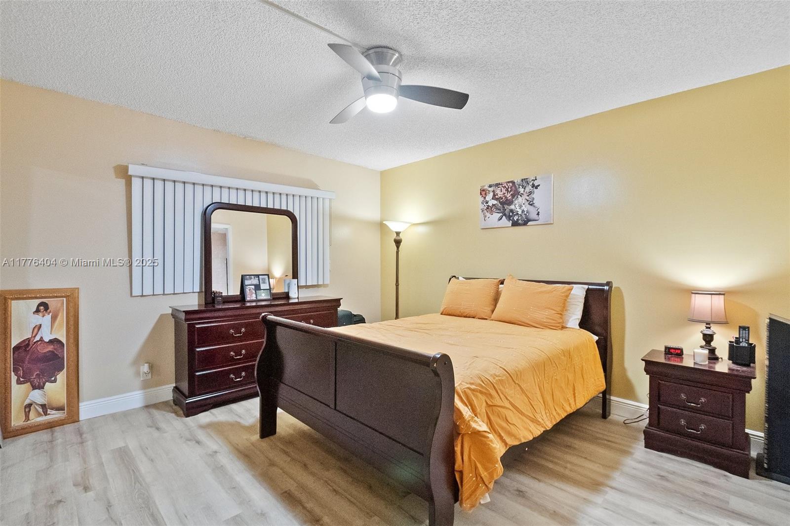 JASMINE LAKES I CONDO - Residential