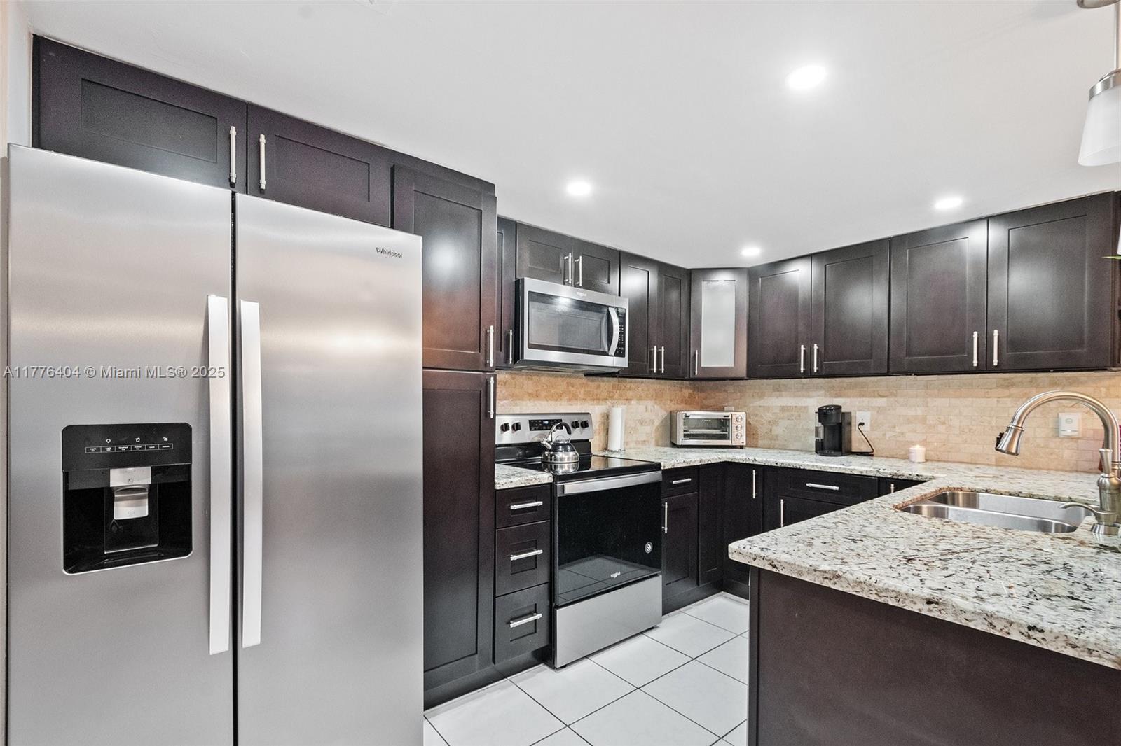 JASMINE LAKES I CONDO - Residential