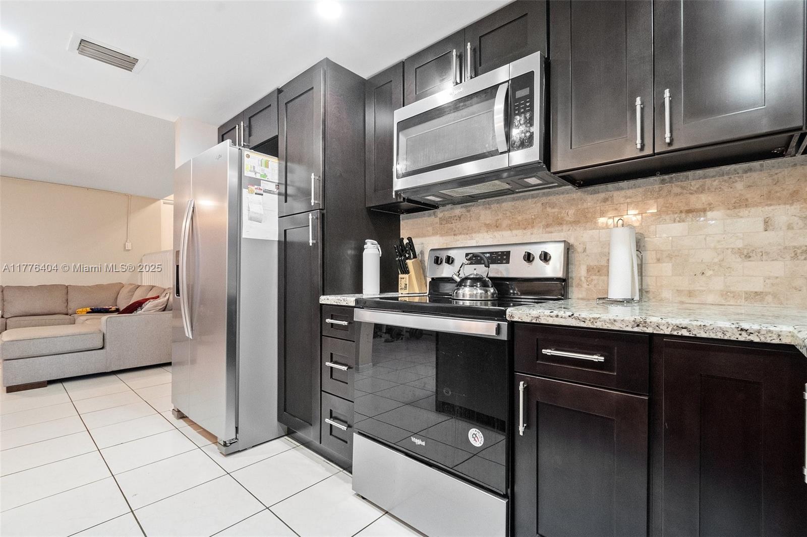 JASMINE LAKES I CONDO - Residential
