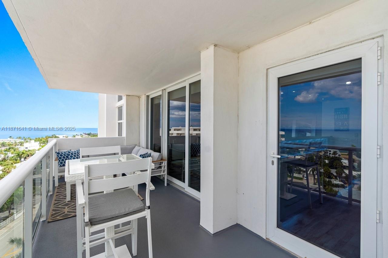 VANTAGE VIEW CONDO - Residential