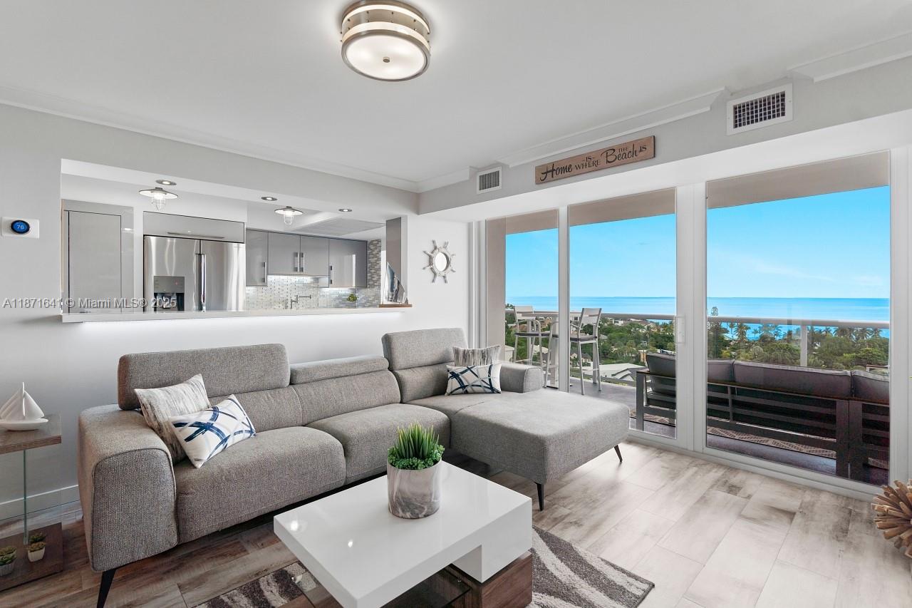 2841 N Ocean Blvd 1402