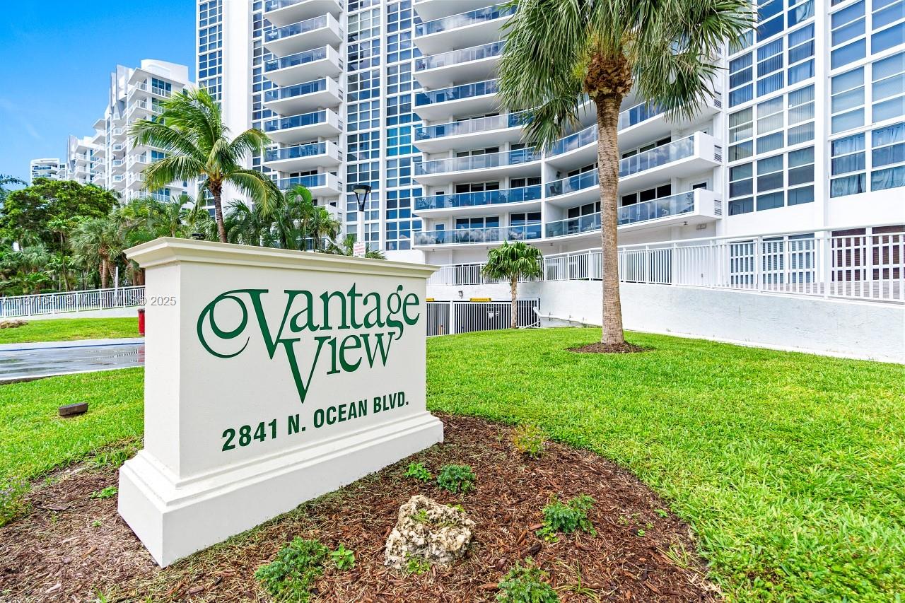 VANTAGE VIEW CONDO - Residential