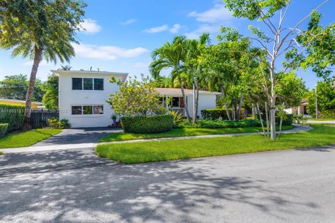 100 NE 123rd St North Miami FL 33161