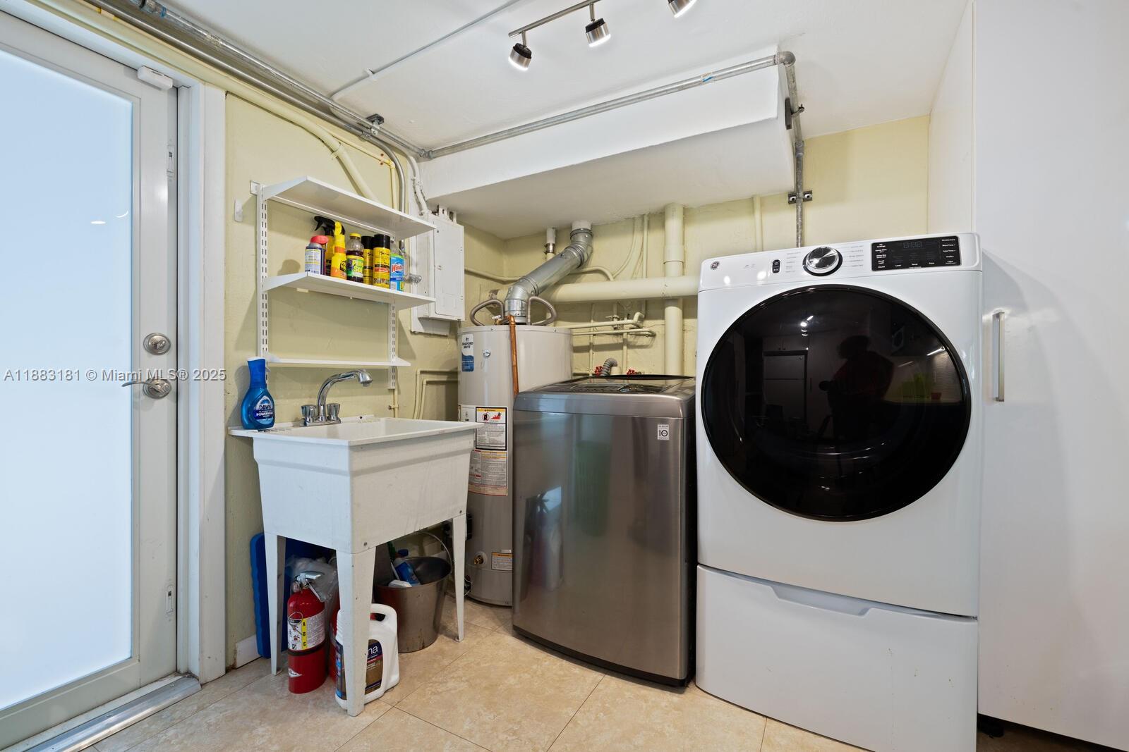 BREEZESWEPT ESTATES - Residential