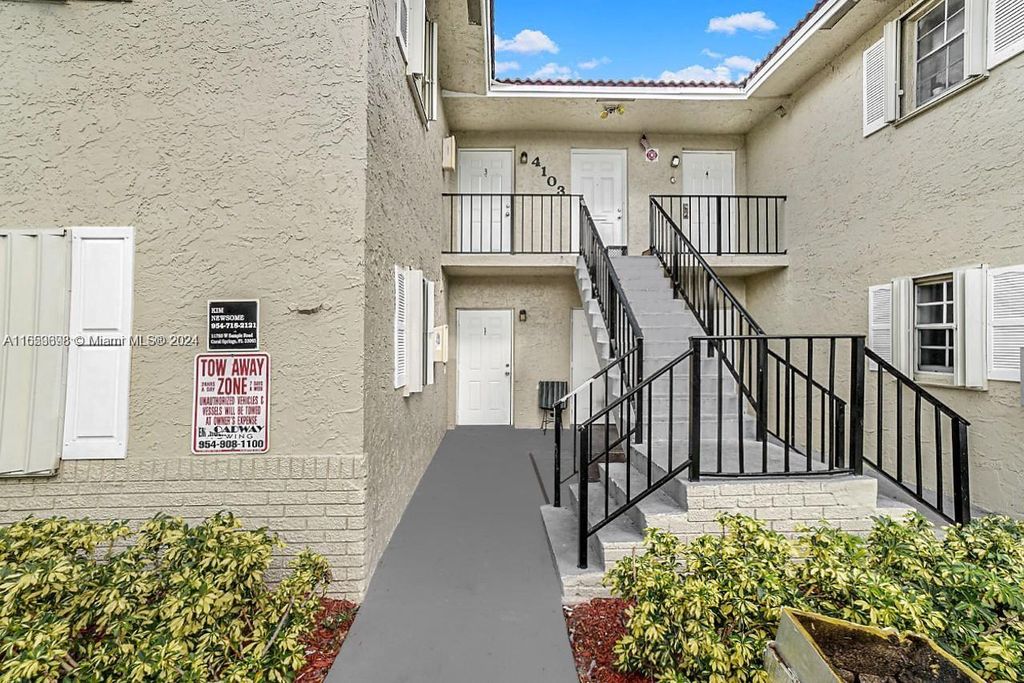 Photo of 4103 Riverside Dr, Coral Springs, FL 33065 (MLS # A11653698)