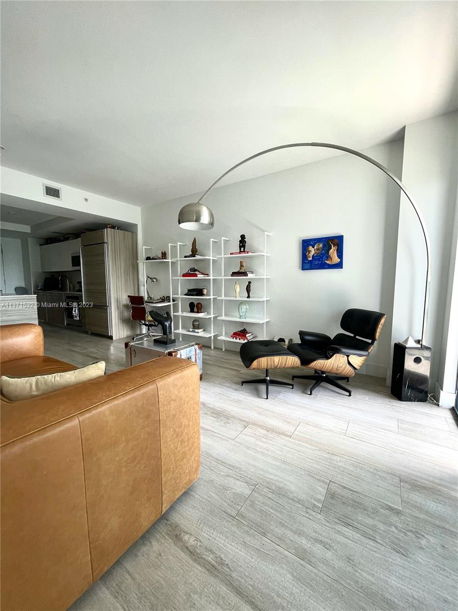 HYDE MIDTOWN CONDO - Residential Lease