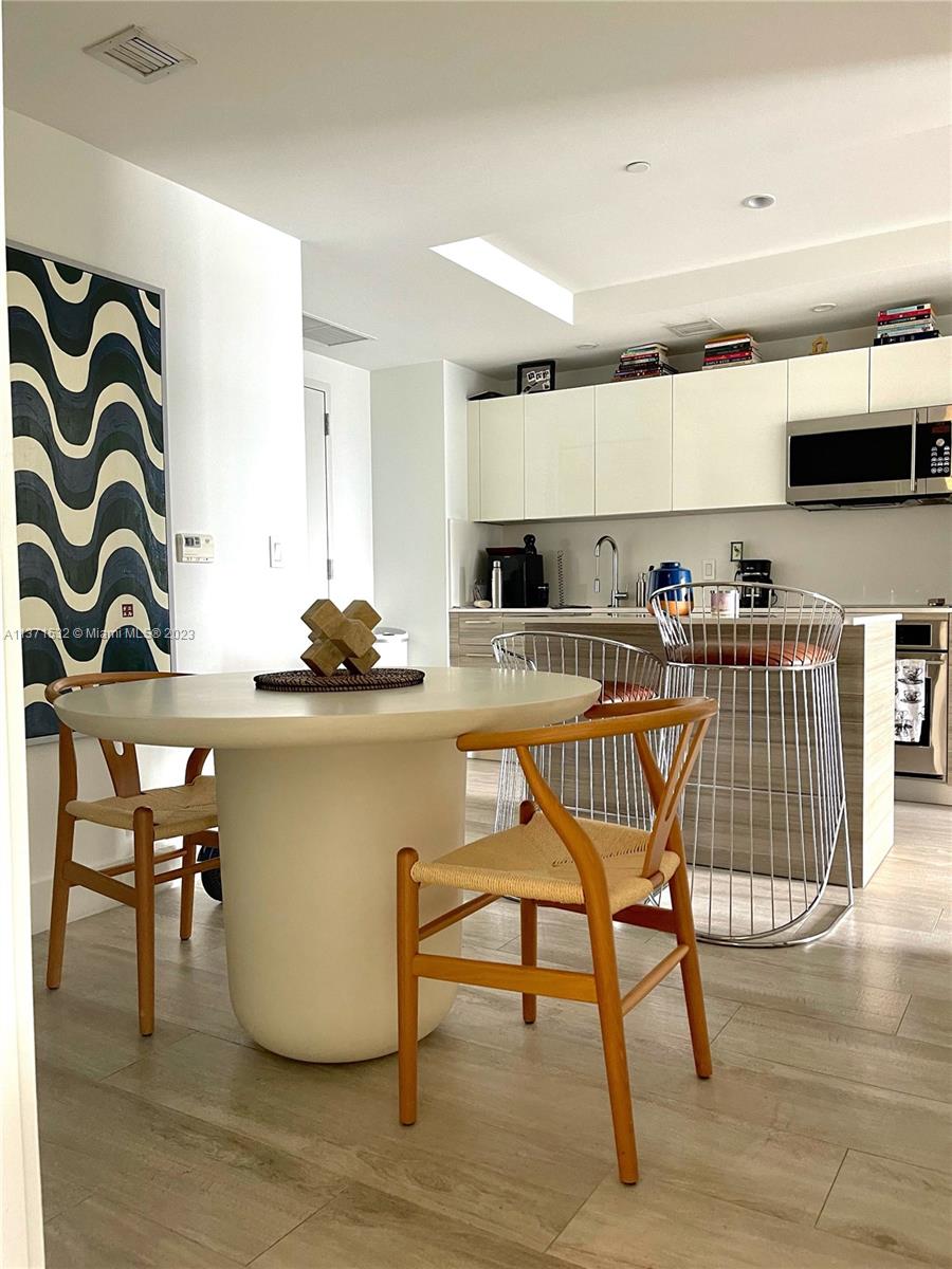 HYDE MIDTOWN CONDO - Residential Lease