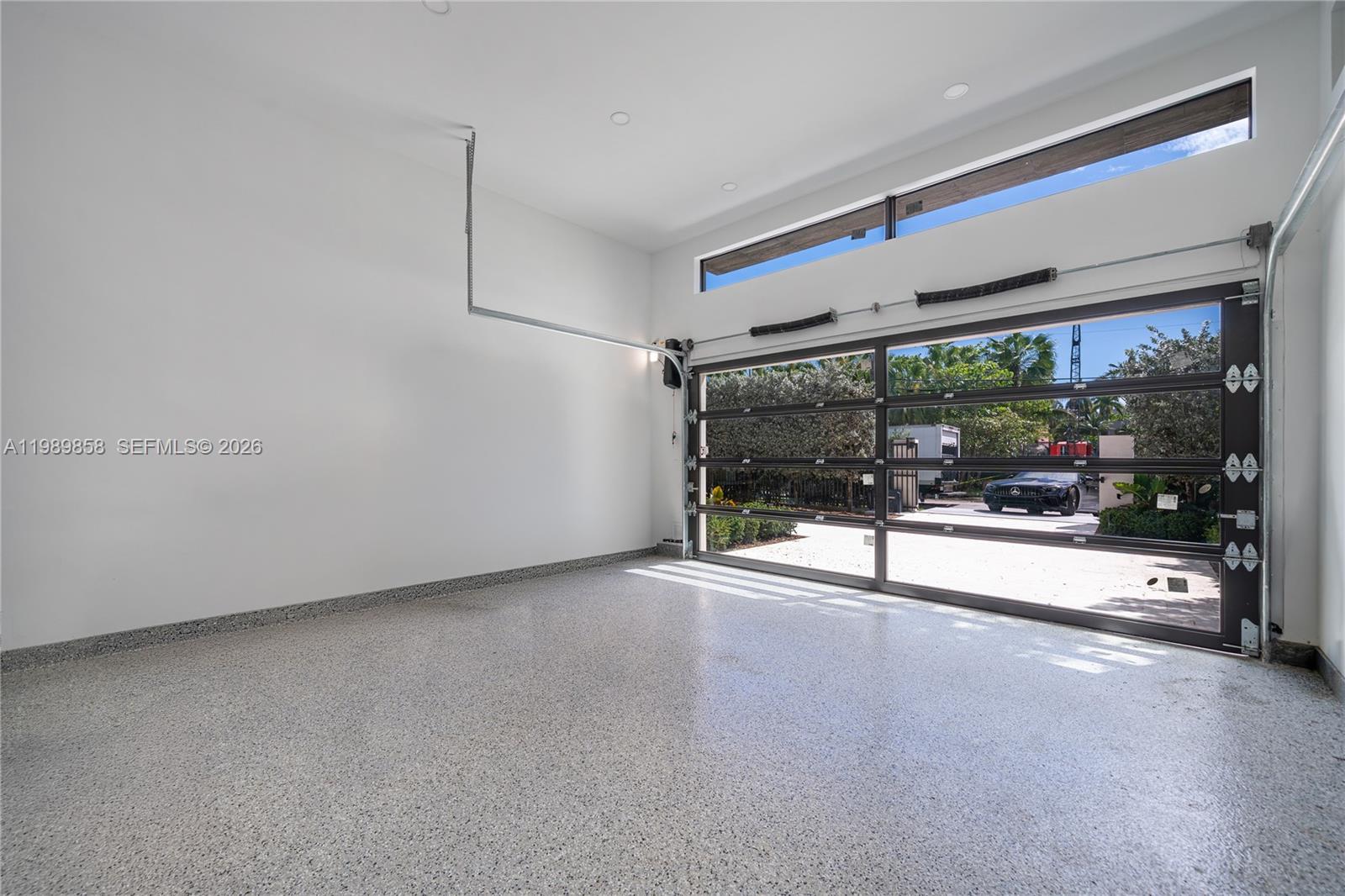 SHORE CREST - Residential