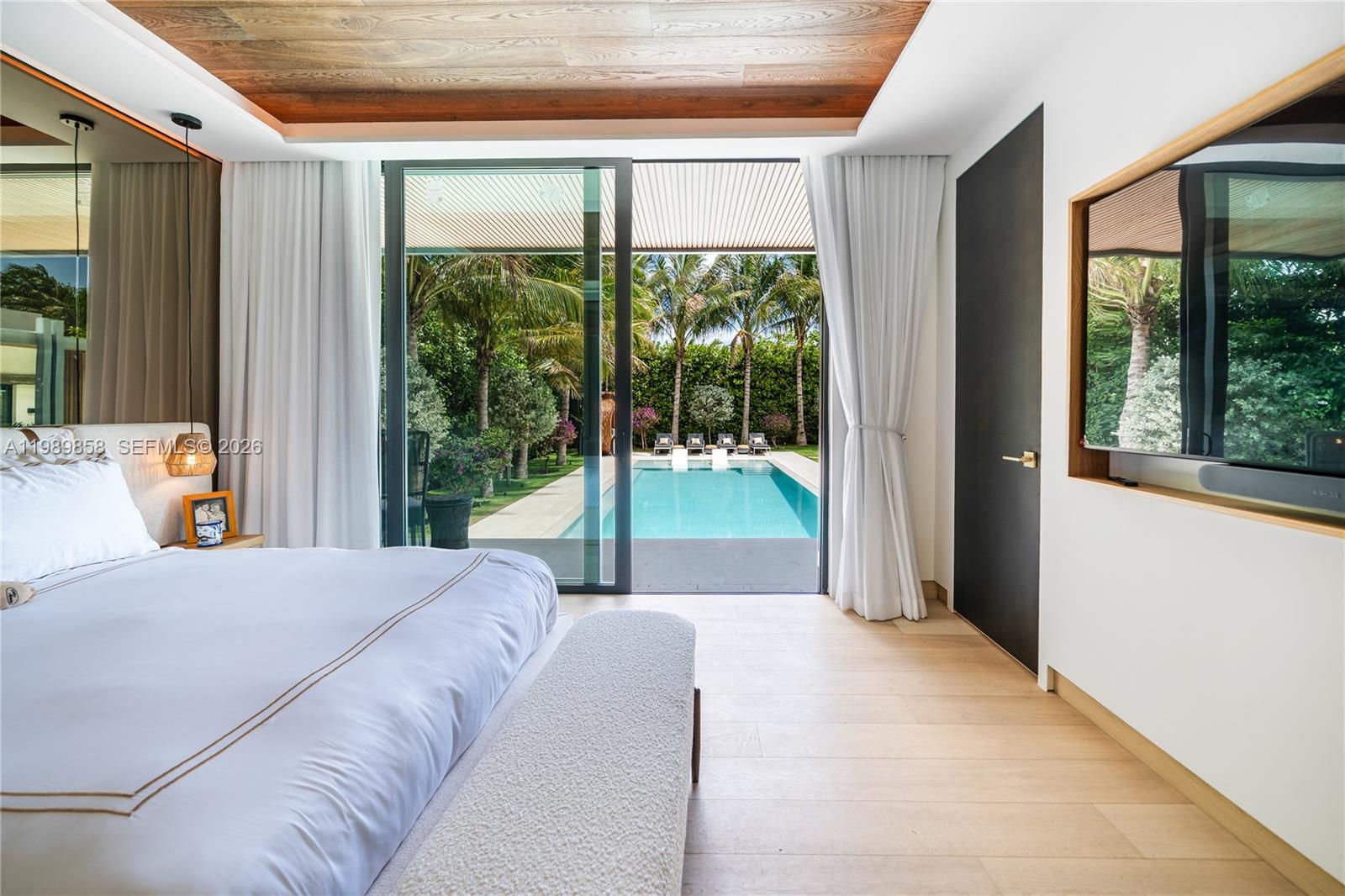 SHORE CREST - Residential