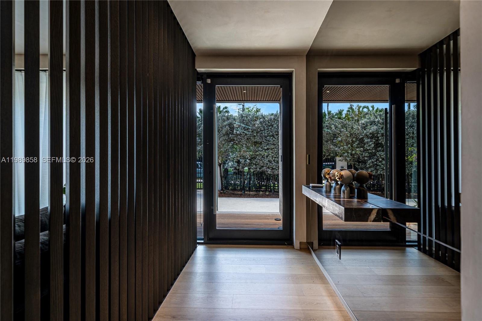 SHORE CREST - Residential